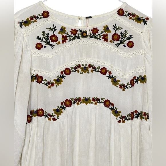 Free People Pasadena Ivory Cream Embroidered Mini Dress Long Sleeve Size Large - Picture 9 of 16